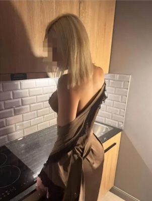 Индивидуалочка (Новосибирск), эротические фото