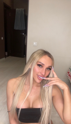 Девушки Новосибирска — инди Бони С СЮРПРИЗОМ 