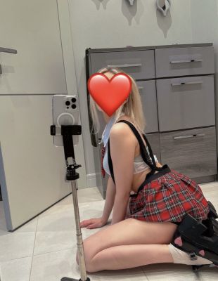 фотка Девушка Бонда ❤️